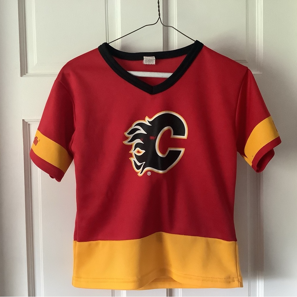 NHL kids CALGARY FLAMES uniform style shirt by Franklin